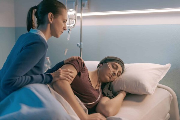 Prise en charge d'un cancer : éclairer sa décision par un second avis médical