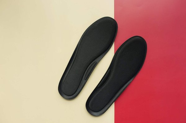 Epine calcanéenne : conseils pour bien porter chaque semelle de chaussures